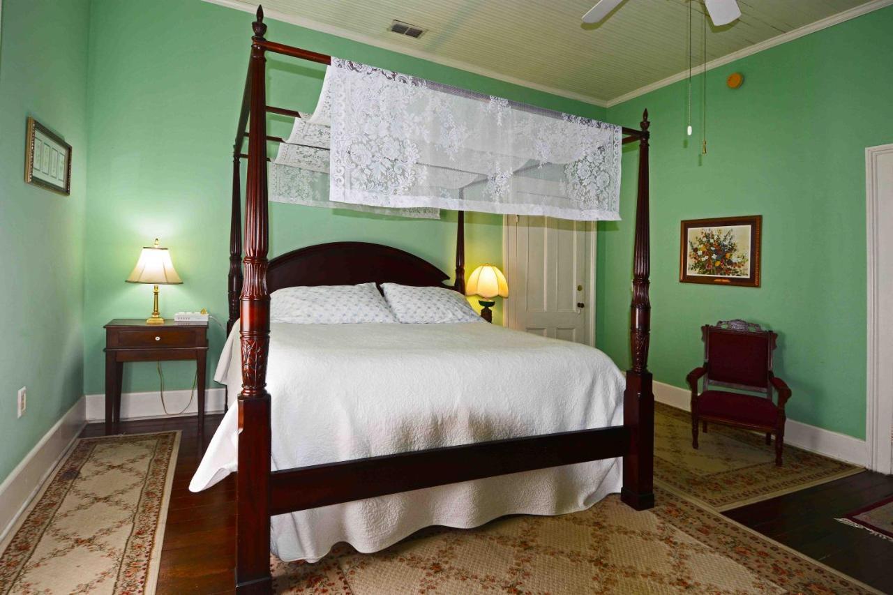 1872 Denham Inn Monticello Εξωτερικό φωτογραφία
